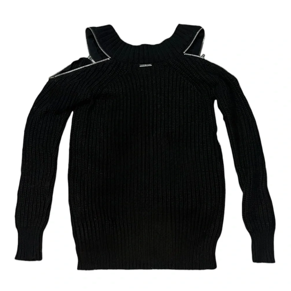 Michael Kors Black Chunky Knit Zip Cold Shoulder Sweater - Picture 6 of 8